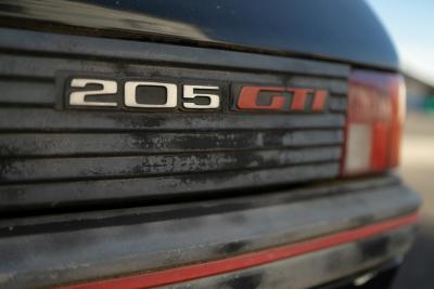 La prima auto restaurata da “L’Aventure Peugeot” è una 205 GTI 1.9