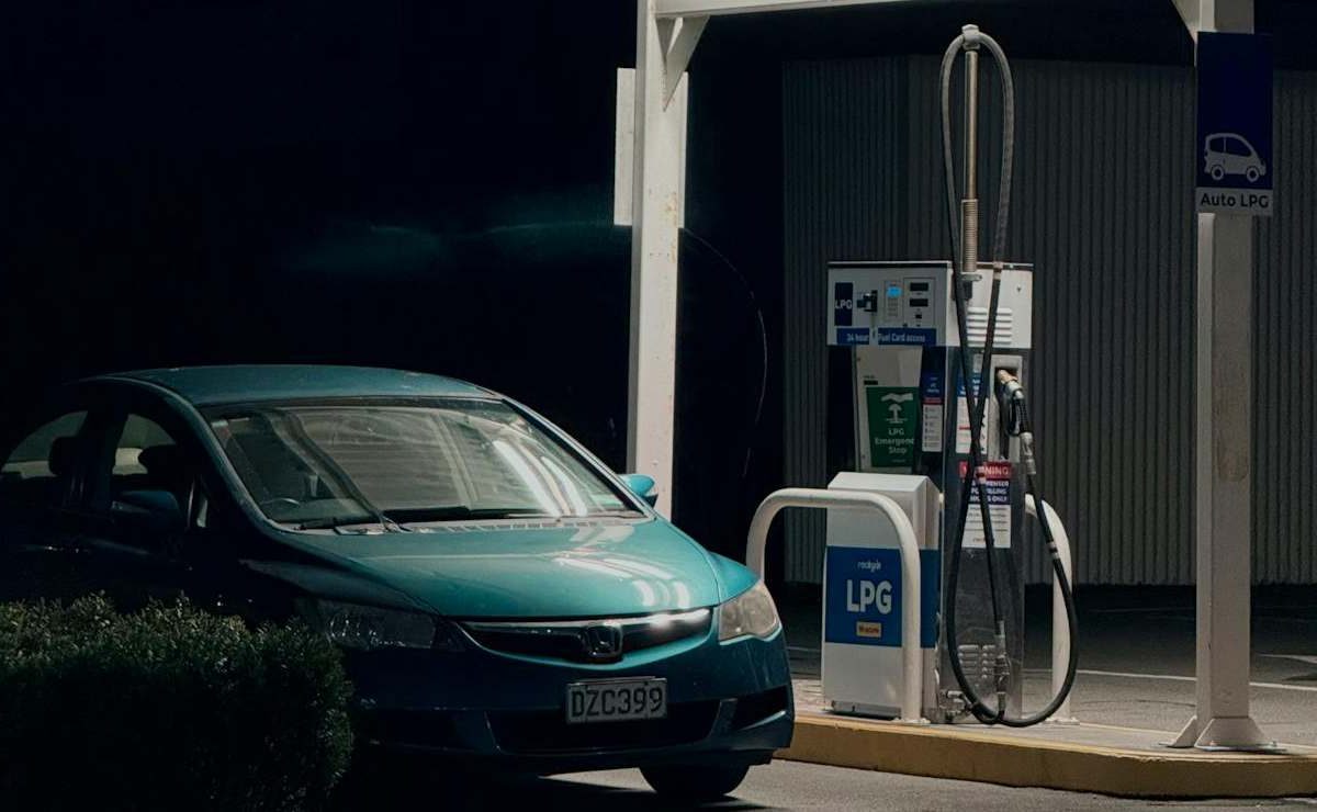 Spendi di più per un pieno di GPL o per una ricarica elettrica? | La risposta ti sorprenderà (e forse imprecare)