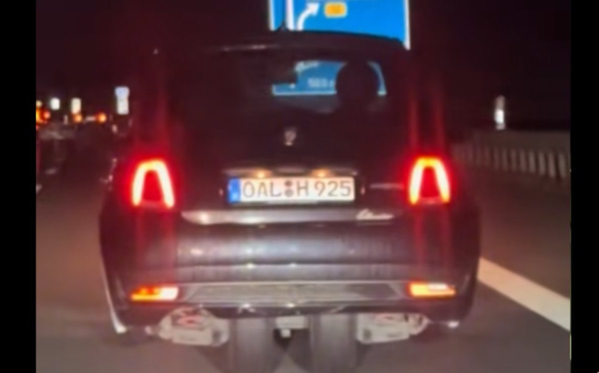 Non è intelligenza artificiale: è arrivata la “500 A COSCE APERTE” | La possono guidare anche i minorenni