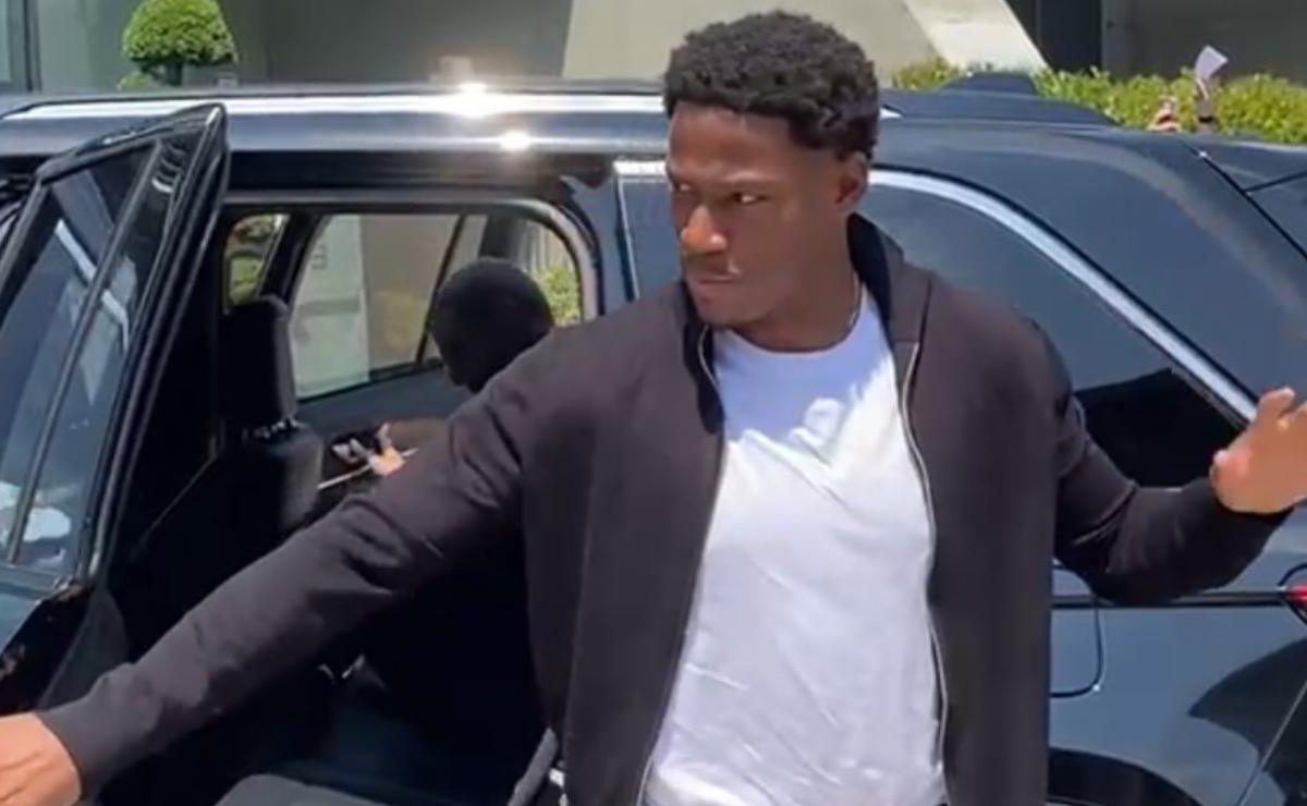 Che auto usa Jonathan David: il canadese di ghiaccio ha scelto la leggendaria Stellantis | Jeep Grand Cherokee